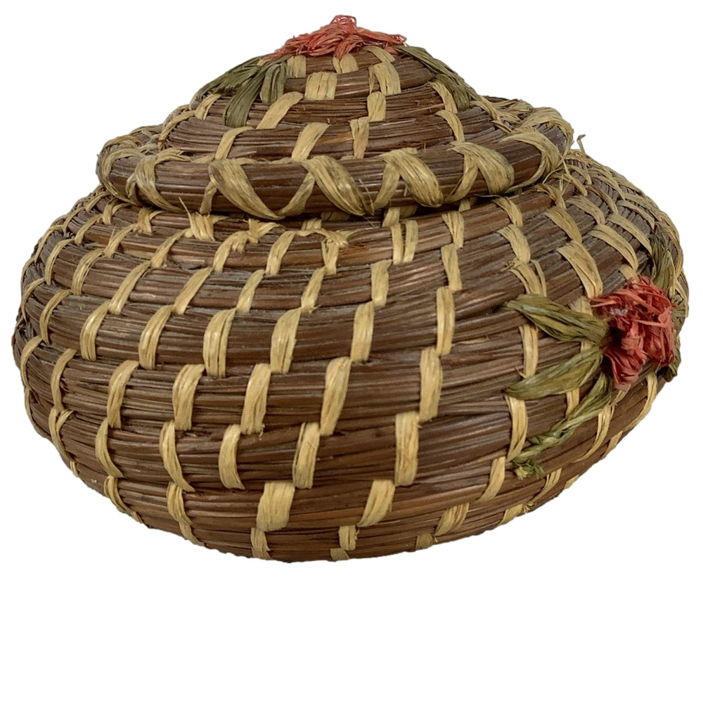 VTG Coushatta Pine Needle Basket